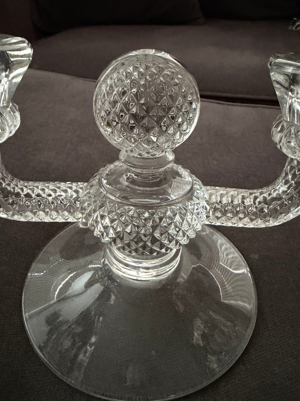 Close detail of diamond point ball and beaded arms