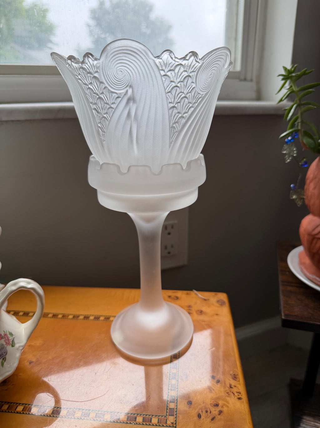 Frosted glass shade seated in crown-top pedestal base, alternate view
